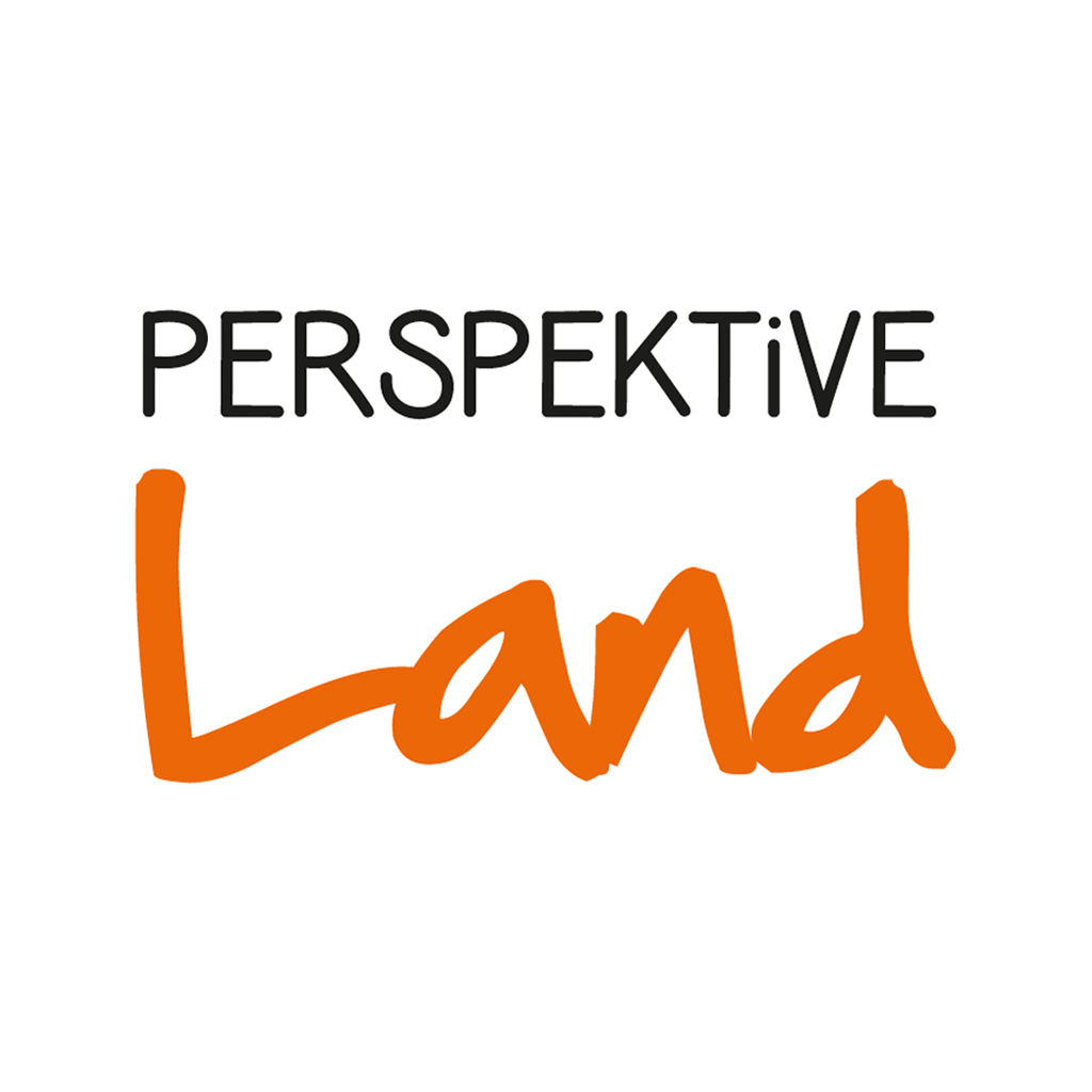 Logo mit dem Text 'PERSPEKTIVE Land' in schwarzer und oranger Schrift auf weißem Hintergrund.